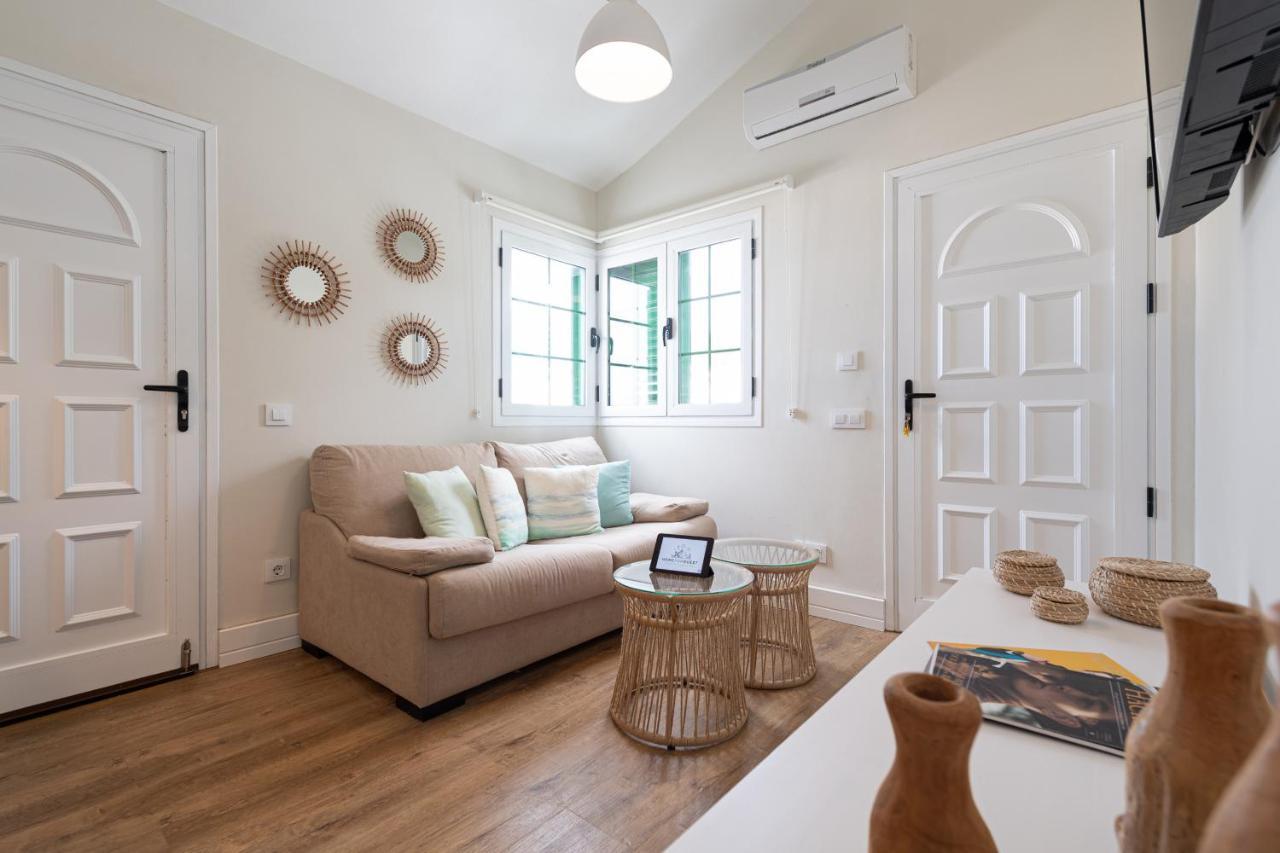 Homeforguest Modern And New Beachfront Apartment La Oliva Εξωτερικό φωτογραφία