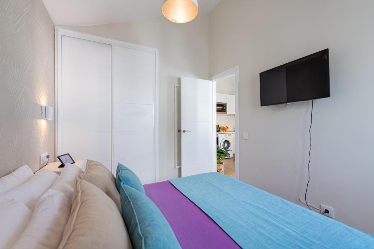 Homeforguest Modern And New Beachfront Apartment La Oliva Εξωτερικό φωτογραφία