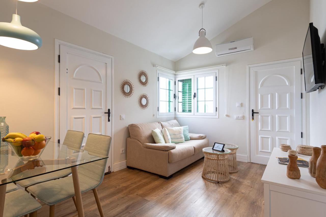 Homeforguest Modern And New Beachfront Apartment La Oliva Εξωτερικό φωτογραφία