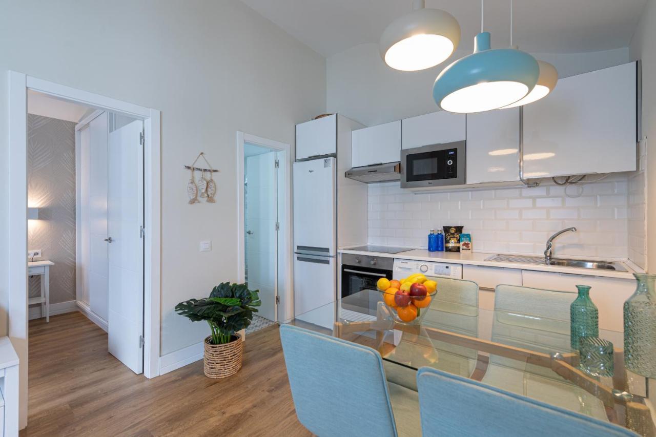 Homeforguest Modern And New Beachfront Apartment La Oliva Εξωτερικό φωτογραφία
